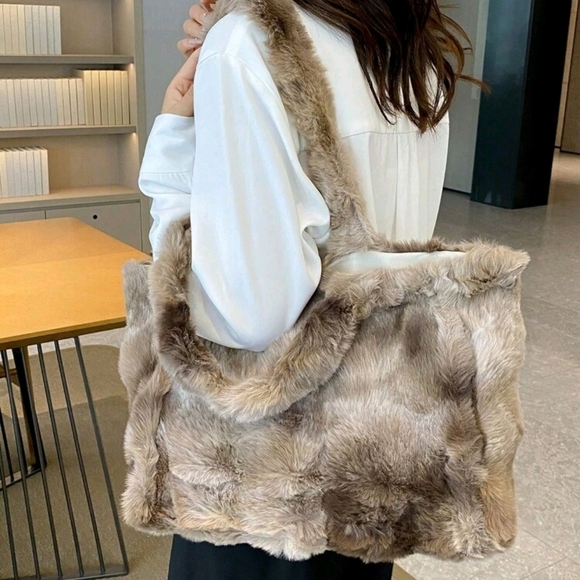 Chic Faux Fur Shoulder Bag - Tan - Picture 1 of 3